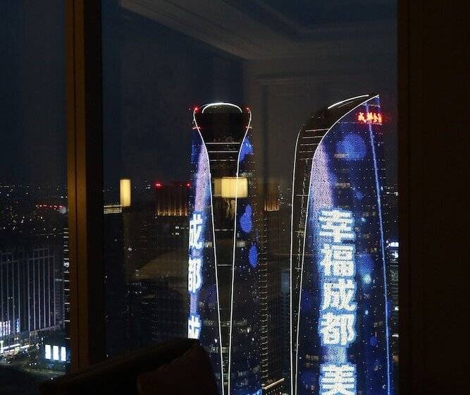 سوئیت با تخت بزرگ, Waldorf Astoria Chengdu