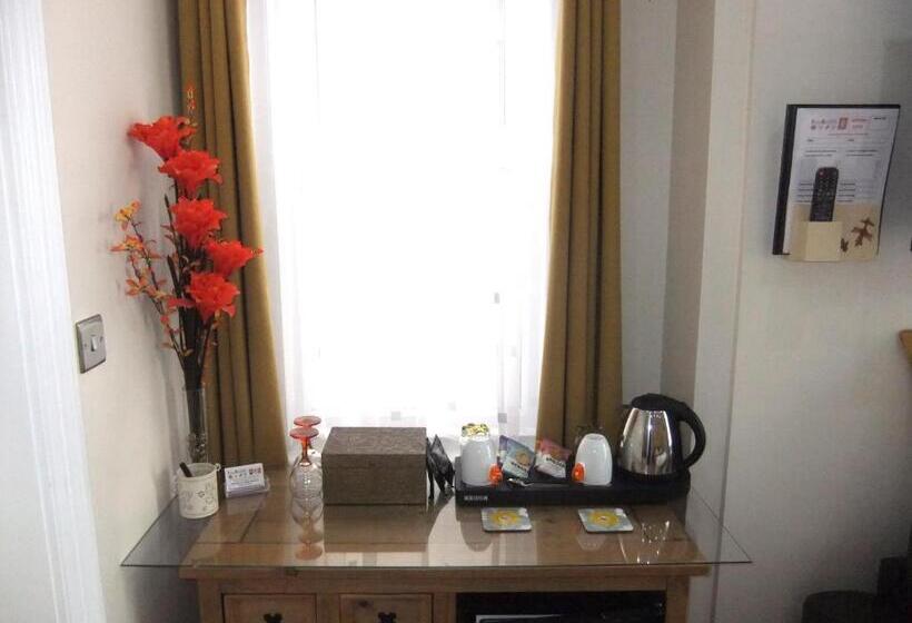 Номер Superior Кровать Кинг, Fourrooms   Couples Only