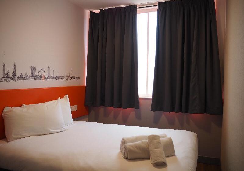 اتاق استاندارد, Easyhotel Croydon