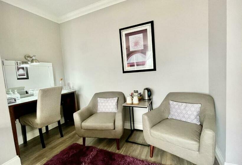 Номер Deluxe, Bojangles Guest House