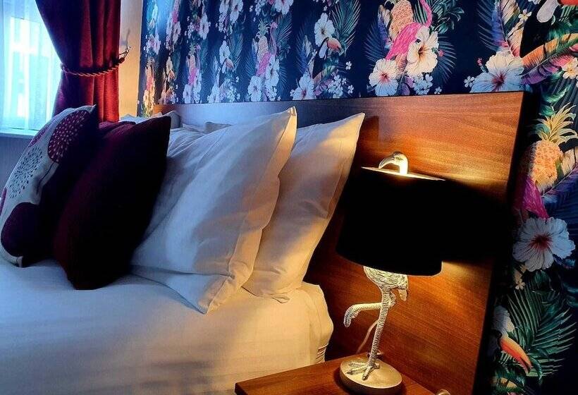 Номер Deluxe, Gabrielles
