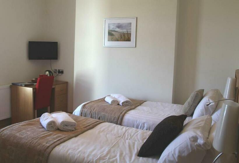 Quarto Estandar, Somerfield Lodge