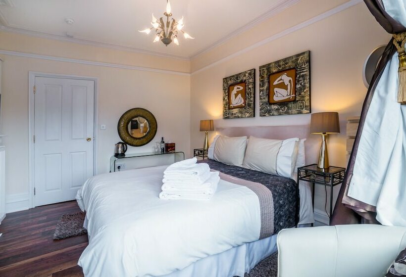 Номер Superior, Westwood Guest House