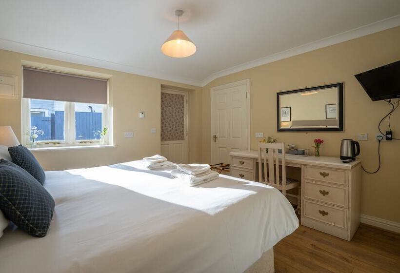 غرفة قياسية, The Bedingfeld Arms