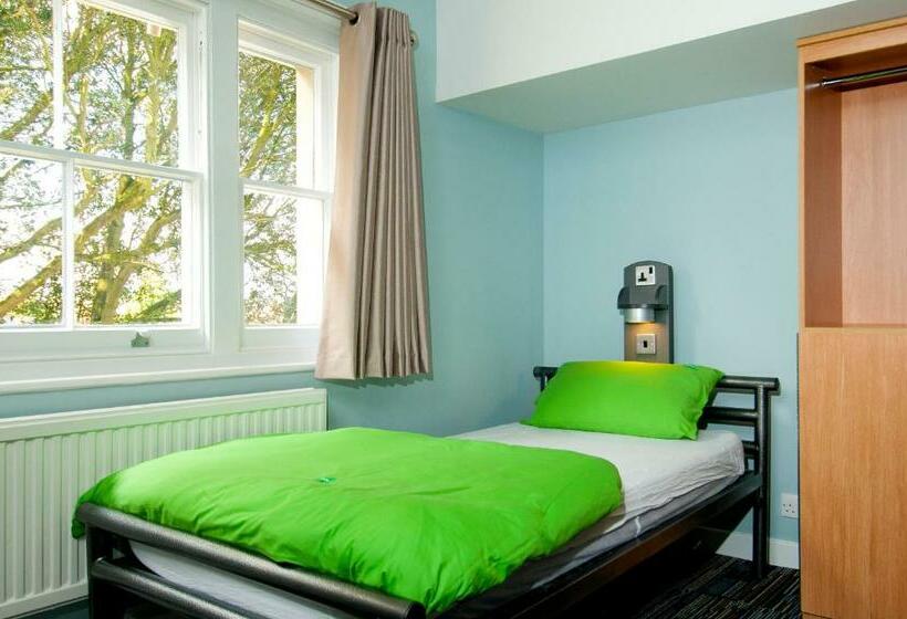 Номер Стандарт, Yha Stratford Upon Avon