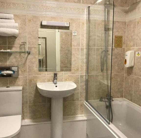 Deluxe Suite King Bed, The Clarendon