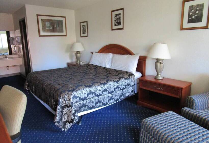 Люкс, Northwoods Motel