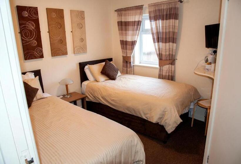 Номер Стандарт, Redbeck Motel