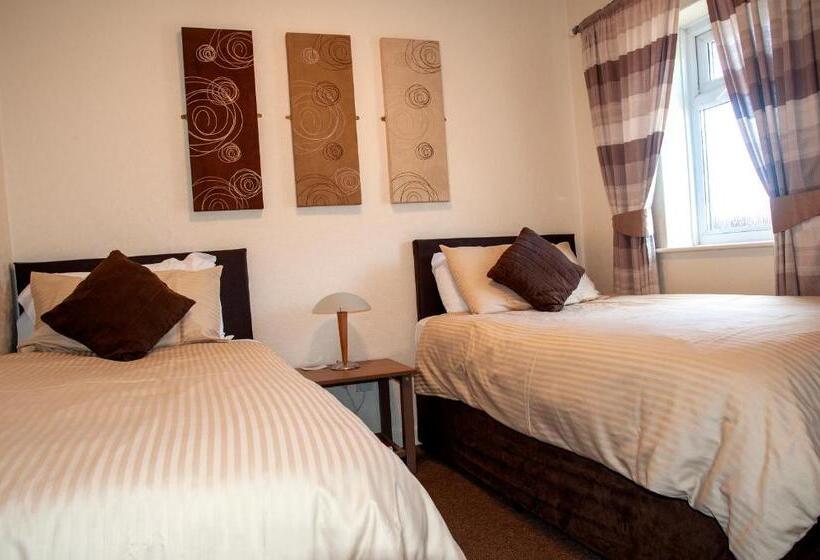 Номер Стандарт, Redbeck Motel