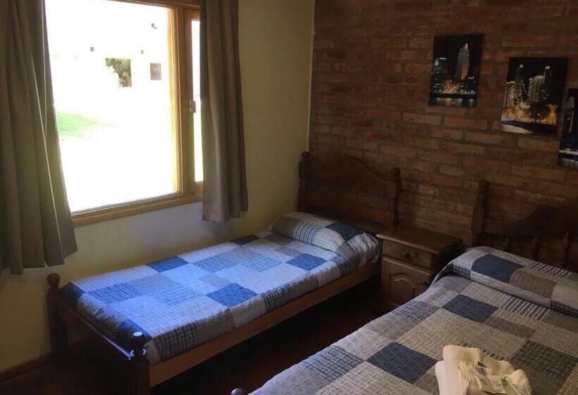 Трехместный Номер Superior, Calafate Hostel