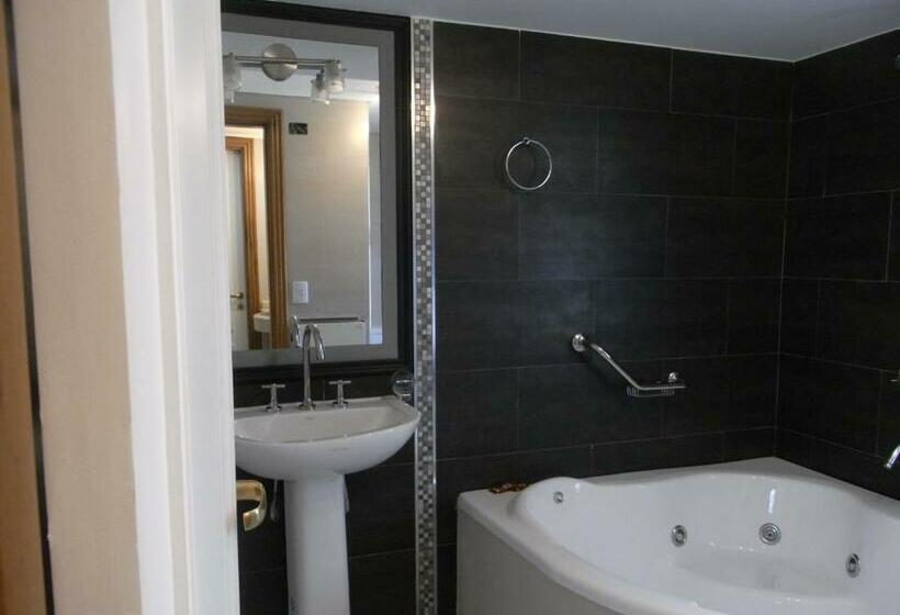 스위트 킹사이즈 침대, Silvercord B&b