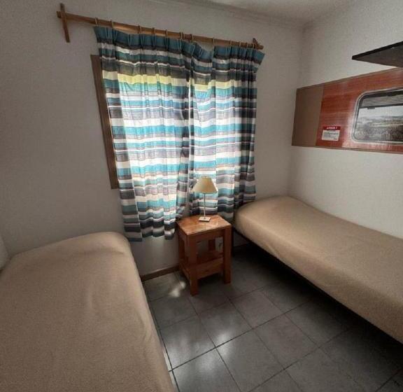 اتاق استاندارد با سرویس بهداشتی مشترک, Casa Chango Hostel