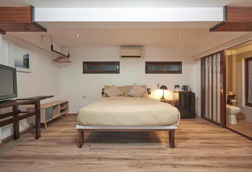 Номер Стандарт, Resolution Resort