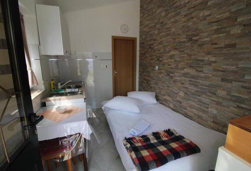 标准单人间, Room In Studio   Little Studio Sanjica In Pula, One Person