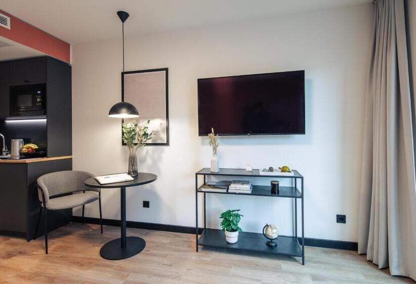 Апартаменты Superior 1 Спальня, The Base Munich
