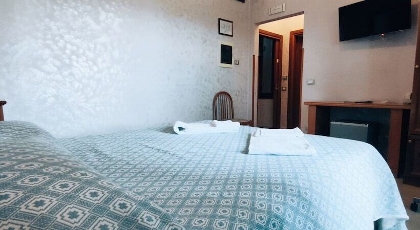 Номер Стандарт, Affittacamere Stranamore