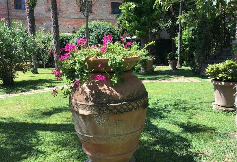 غرفة قياسية, Fonte Del Castagno