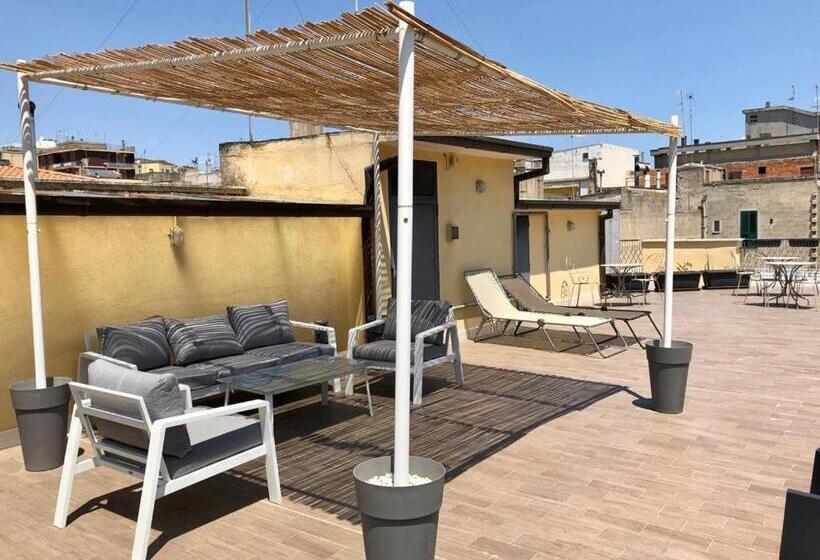 经济房, Il Piccolo Albergo Matera