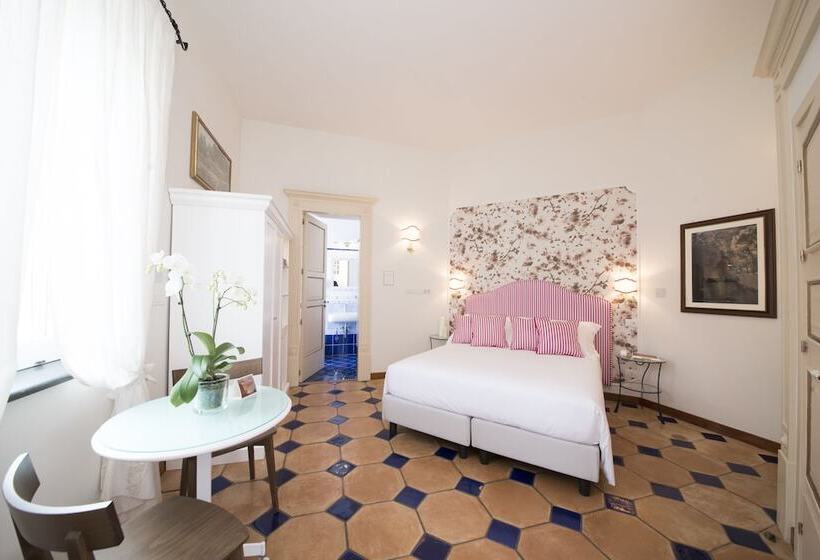 Номер Стандарт, B&b Maiure