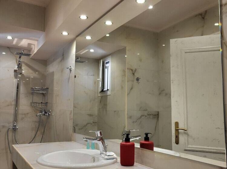 إستديو عائلى, Villa Vita Holidays