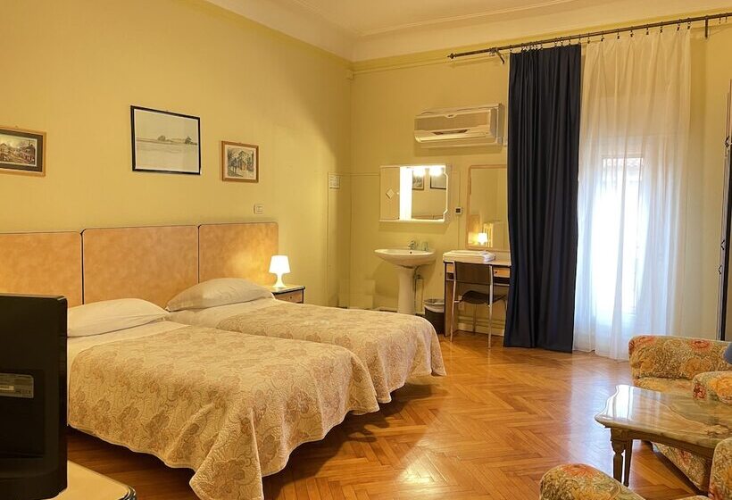 اتاق استاندارد یک تخته با سرویس بهداشتی مشترک, Panorama Bologna Centro