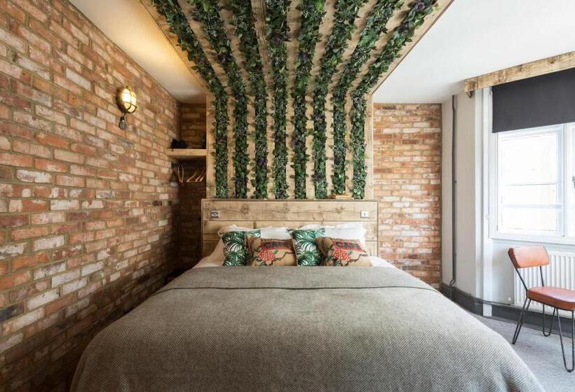 Номер Deluxe, One Broad Street