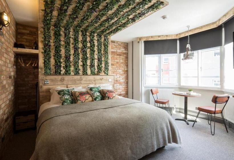 Номер Deluxe, One Broad Street