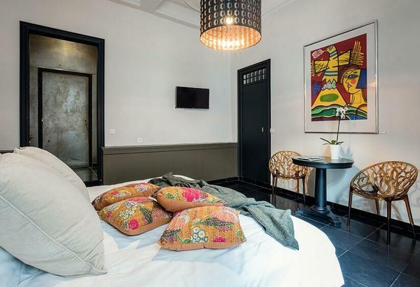 Quarto Superior, Ganda Rooms & Suites