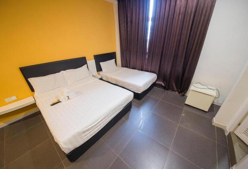 Deluxe Triple Room, B&s Boutique