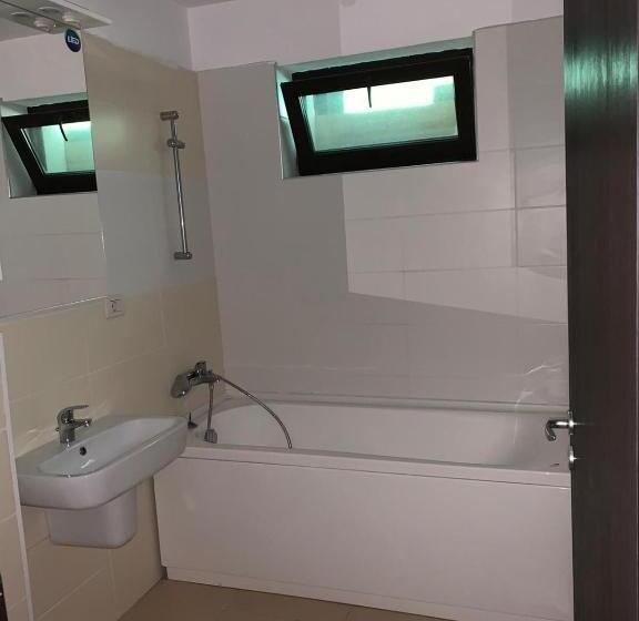 Апартаменты Deluxe 1 Спальня, Apartamente Deluxe / Imobiliare Garcea Titu