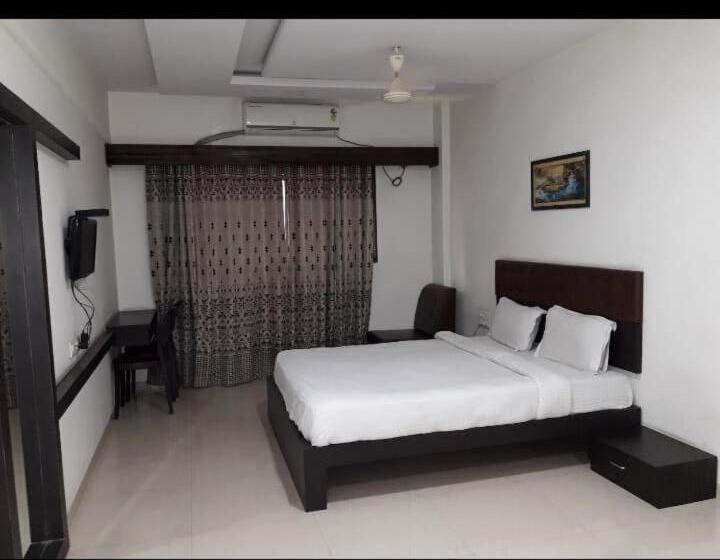 Номер Superior, Anand Inn