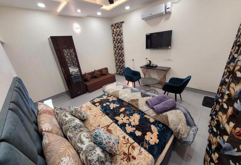 标准间, Regalia Home Sapphire Stay