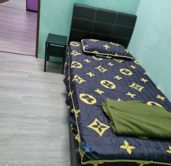 Номер Economy Индивидуальный, E.r. Budget Inn