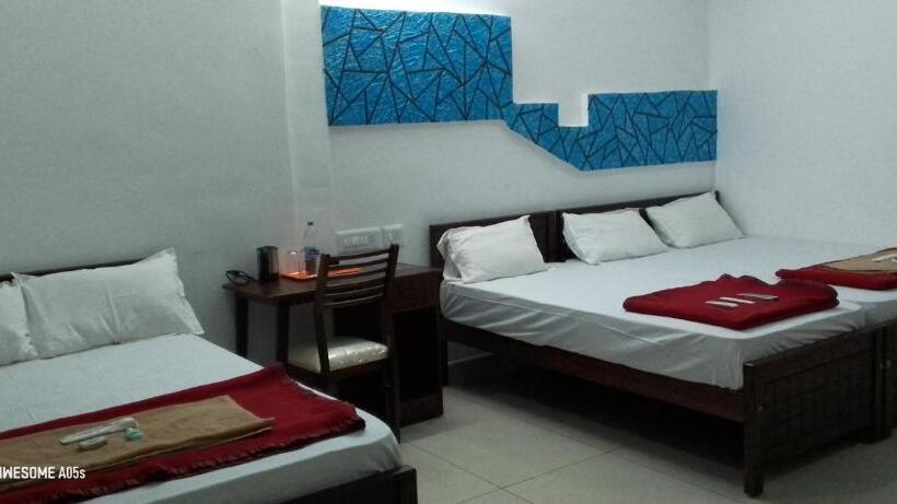 Четырехместный Номер Стандарт, Sky Residency Lodge