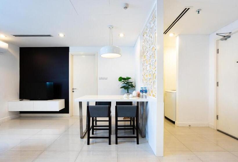 2 Bedroom Apartment, Tracy Ben Thanh Tower