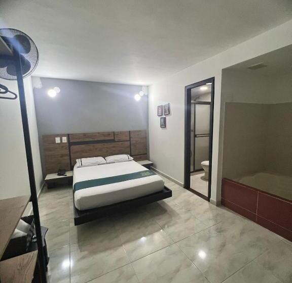 디럭스 룸, Casa Botero Medellín