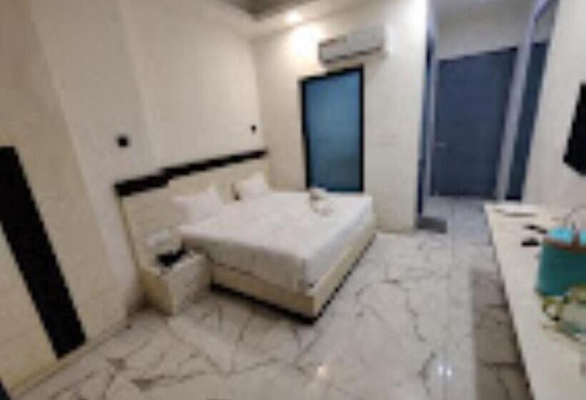 Номер Deluxe, Prago Varanasi