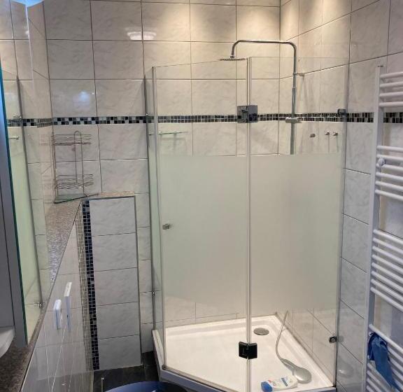 Апартаменты 2 Спальни, Schulungszentrum Töplitz