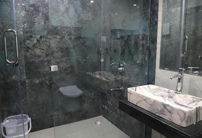 Люкс, Fabhotel Prime Sm Resort
