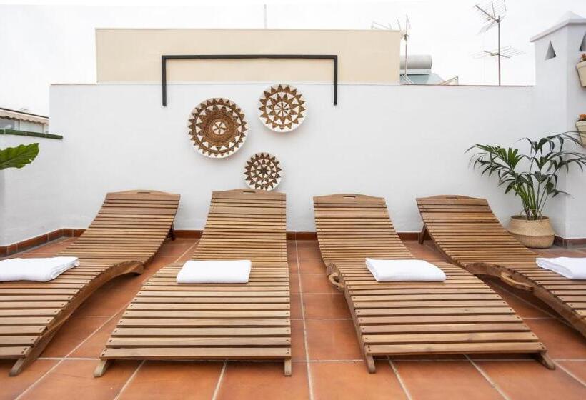 Студия Superior, Naim Guest House Nerja