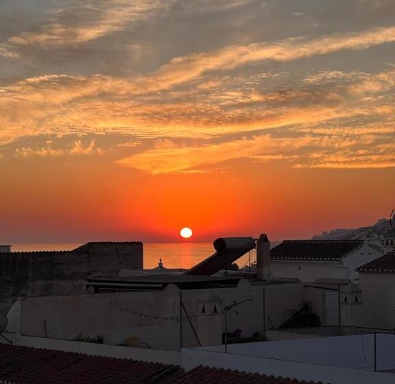 Апартаменты 1 Спальня Вид на Море, Naim Guest House Nerja