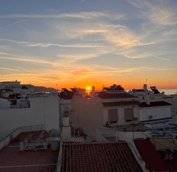 Апартаменты 1 Спальня Вид на Море, Naim Guest House Nerja