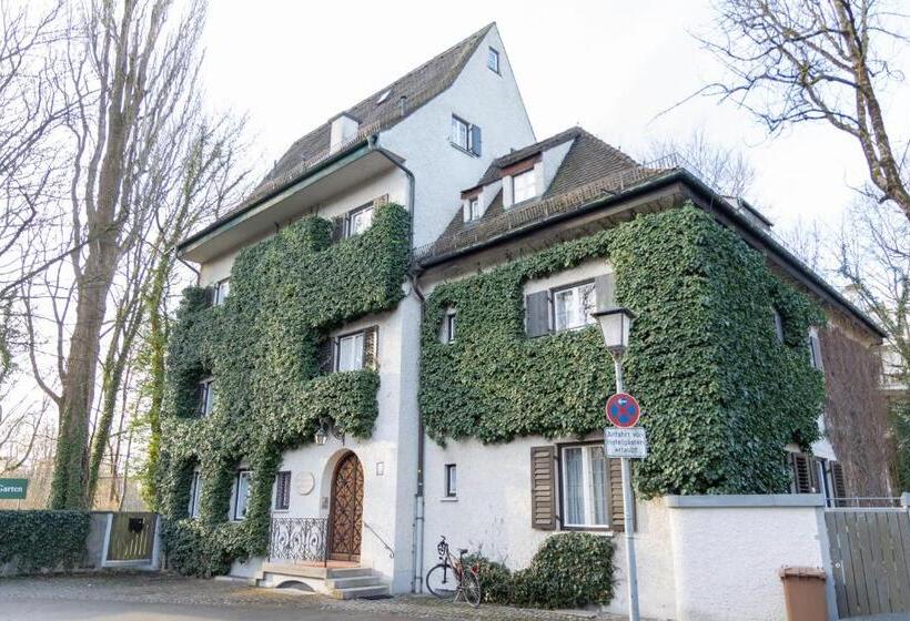Номер Стандарт, Gästehaus Englischer Garten