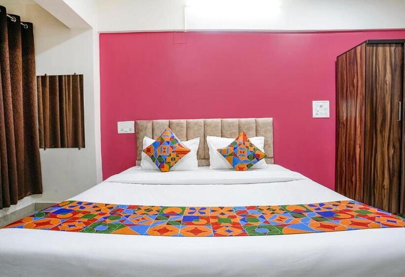 Номер Deluxe, Fabexpress Sunset Residency   Nr Belapur