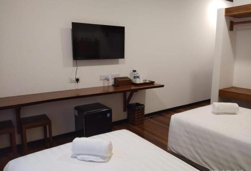 Номер Deluxe, Mamutik Island Resort