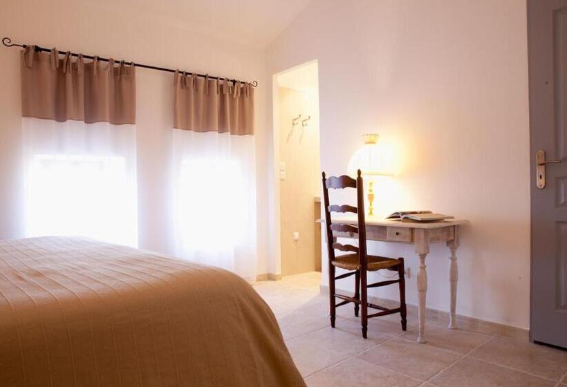 Номер Стандарт, Mas D Alaure B&b