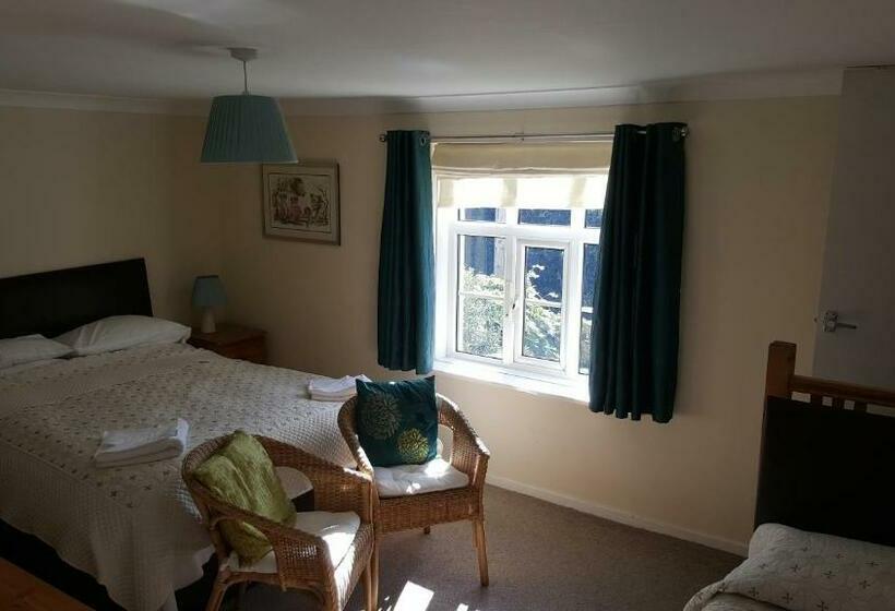 Семейный Номер, Church End Farm Bed And Breakfast