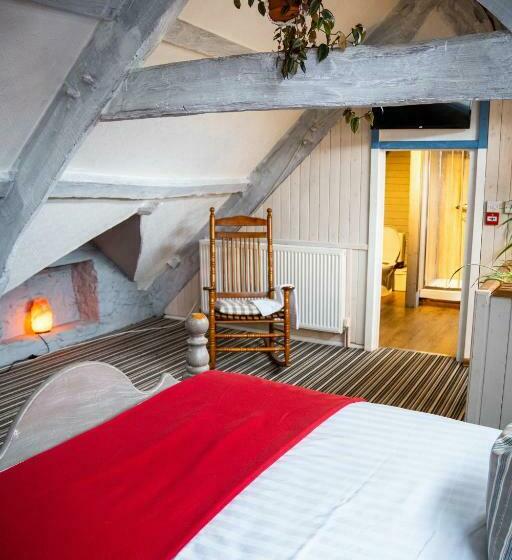 חדר דלוקס, The Bear Inn