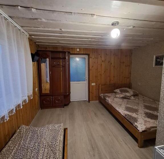 Трехместный Номер Комфорт, лимонний дім
