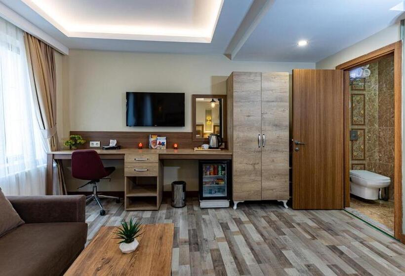 سوییت خانوادگی, Linnga Hotel & Suite